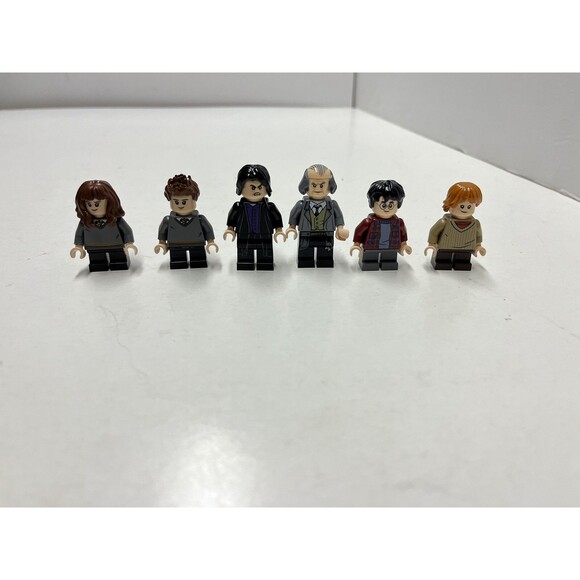 LEGO Harry Potter mini figures Lot Of 6 - Free Shipping - Picture 1 of 2